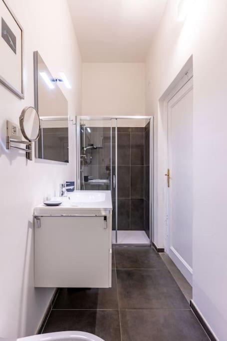 Academia Of Davide Spacious Apartment Florenz Exterior foto