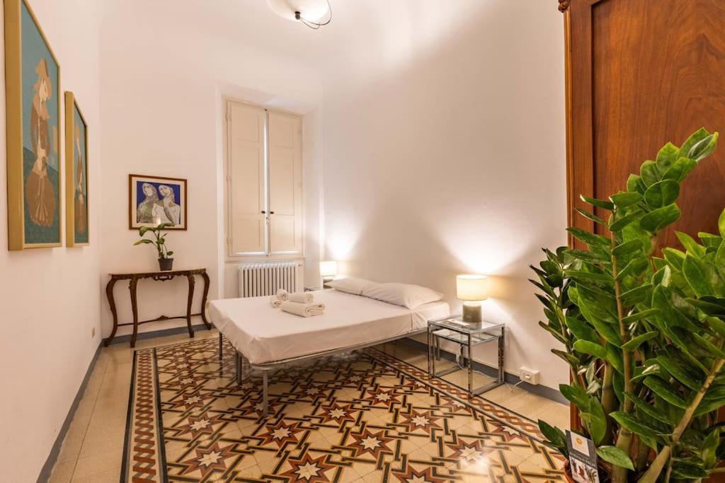 Academia Of Davide Spacious Apartment Florenz Exterior foto